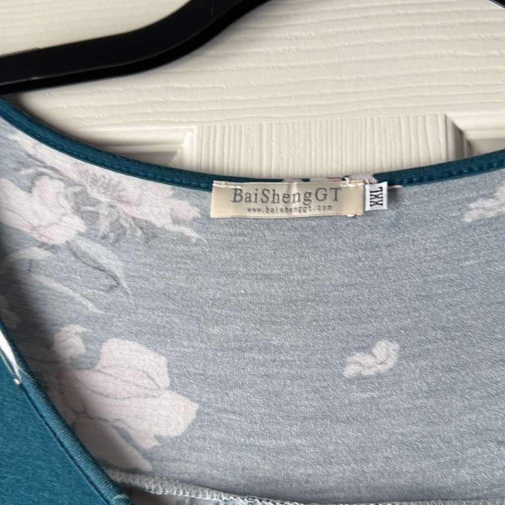 Blouse - Picture 3 of 5